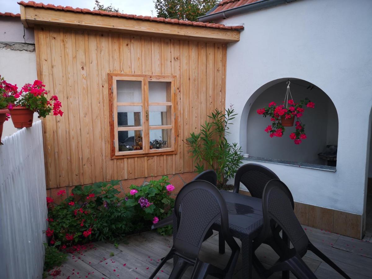 Ubytovani Mikulov Exterior photo
